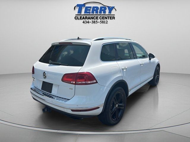 2017 Volkswagen Touareg Wolfsburg Edition