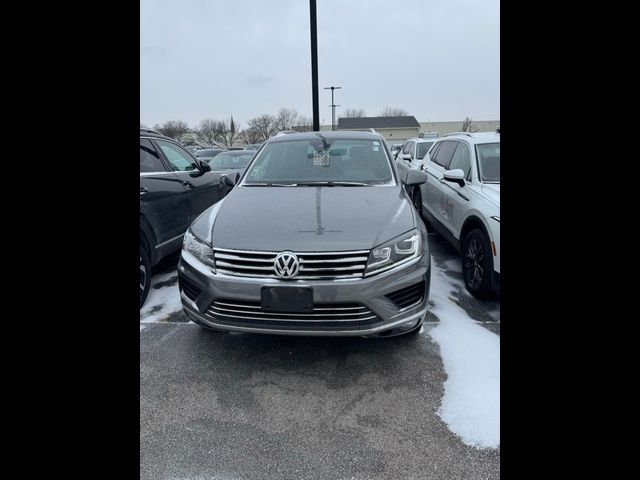 2017 Volkswagen Touareg Wolfsburg Edition