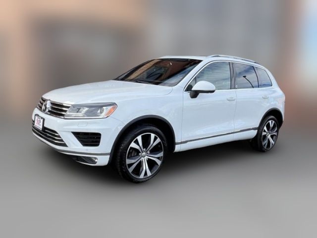 2017 Volkswagen Touareg Wolfsburg Edition
