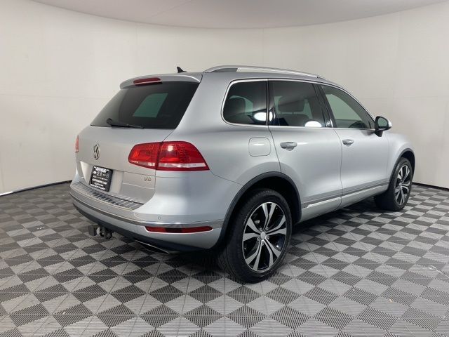 2017 Volkswagen Touareg Wolfsburg Edition