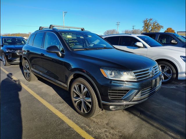 2017 Volkswagen Touareg Wolfsburg Edition