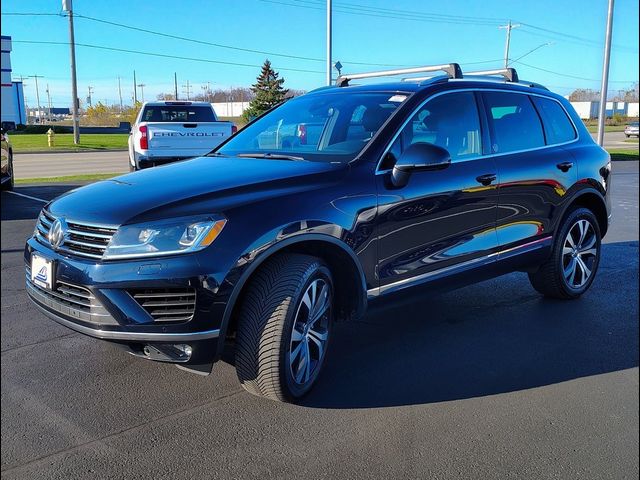 2017 Volkswagen Touareg Wolfsburg Edition