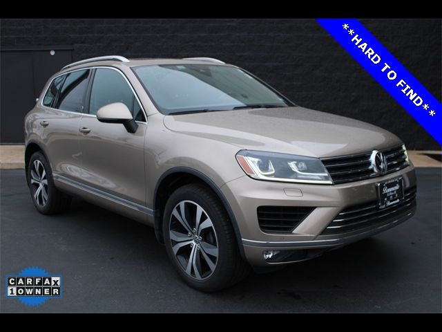 2017 Volkswagen Touareg Wolfsburg Edition