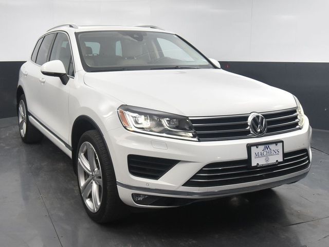 2017 Volkswagen Touareg Executive