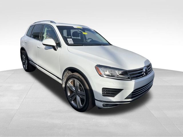 2017 Volkswagen Touareg Executive