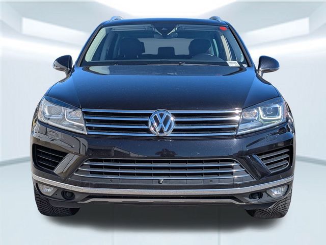 2017 Volkswagen Touareg Executive