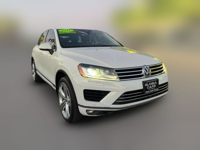 2017 Volkswagen Touareg Executive