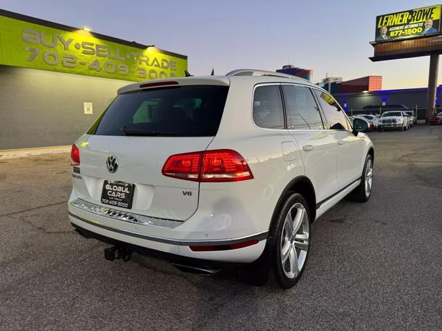 2017 Volkswagen Touareg Executive