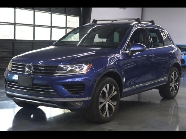 2017 Volkswagen Touareg Wolfsburg Edition