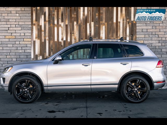 2017 Volkswagen Touareg Wolfsburg Edition