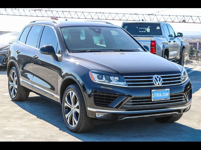 2017 Volkswagen Touareg Wolfsburg Edition