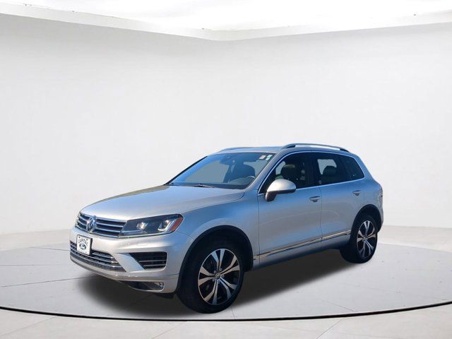 2017 Volkswagen Touareg Wolfsburg Edition