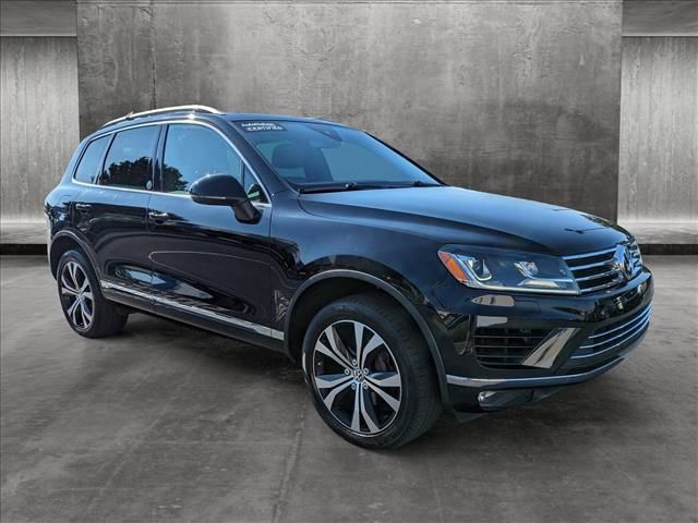 2017 Volkswagen Touareg Wolfsburg Edition