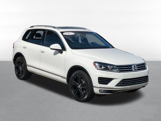 2017 Volkswagen Touareg Wolfsburg Edition