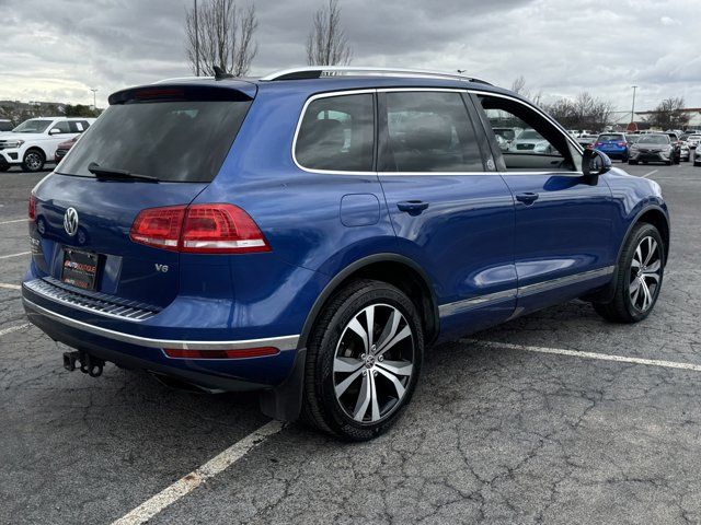 2017 Volkswagen Touareg Wolfsburg Edition
