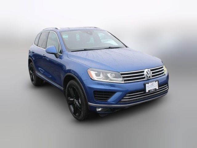 2017 Volkswagen Touareg Wolfsburg Edition