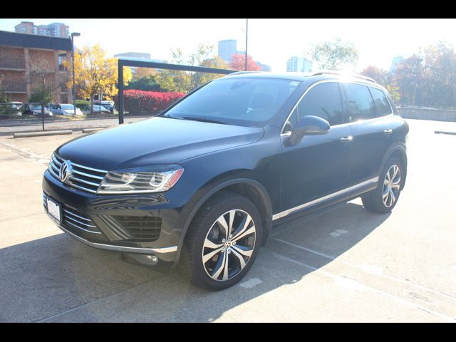 2017 Volkswagen Touareg Wolfsburg Edition