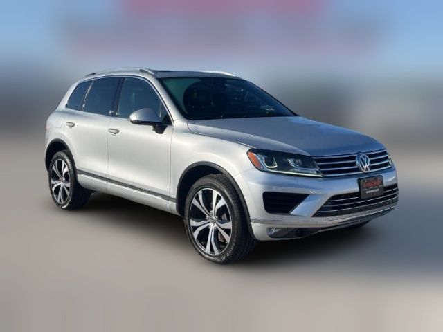 2017 Volkswagen Touareg Wolfsburg Edition