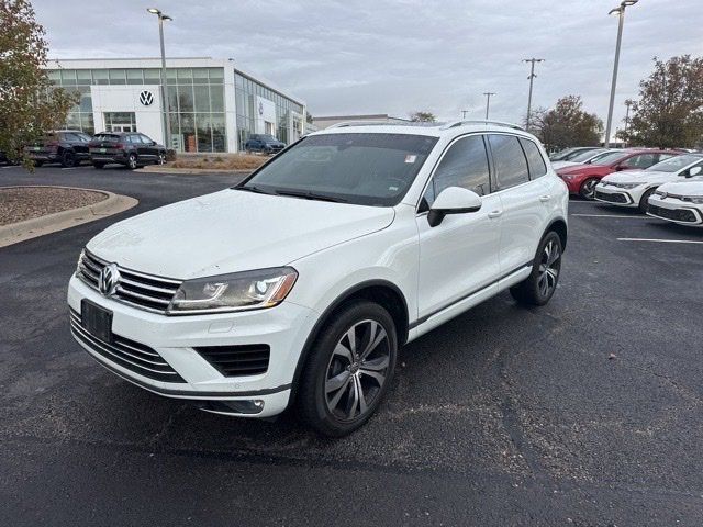 2017 Volkswagen Touareg Wolfsburg Edition