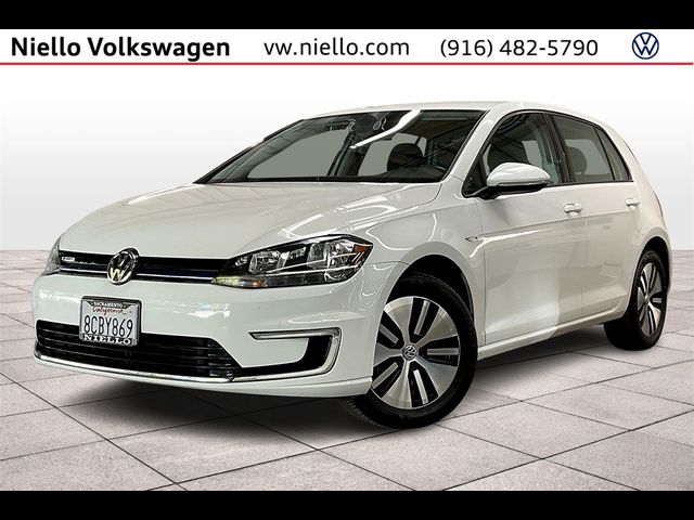 2017 Volkswagen e-Golf SE