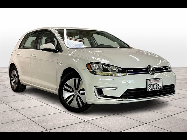 2017 Volkswagen e-Golf SE