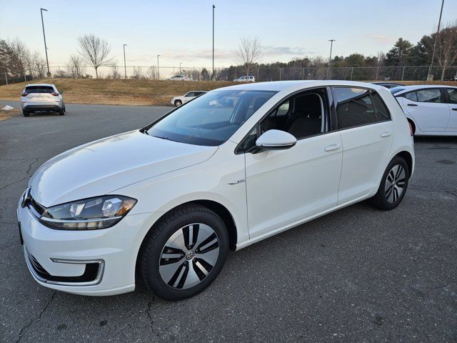 2017 Volkswagen e-Golf SE