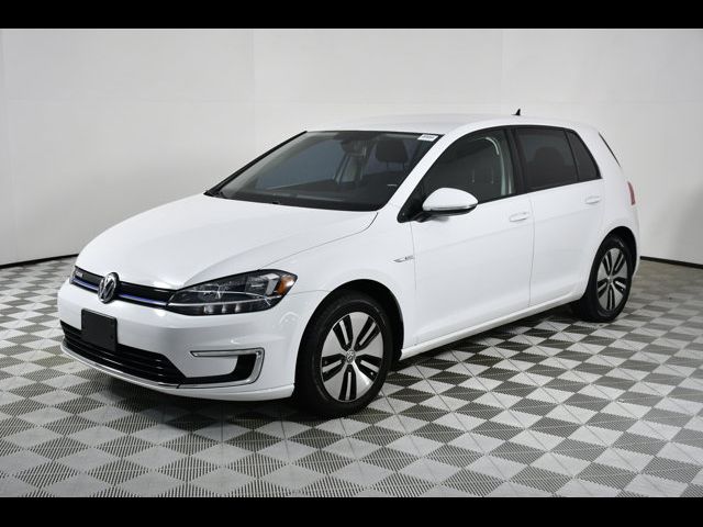 2017 Volkswagen e-Golf SE