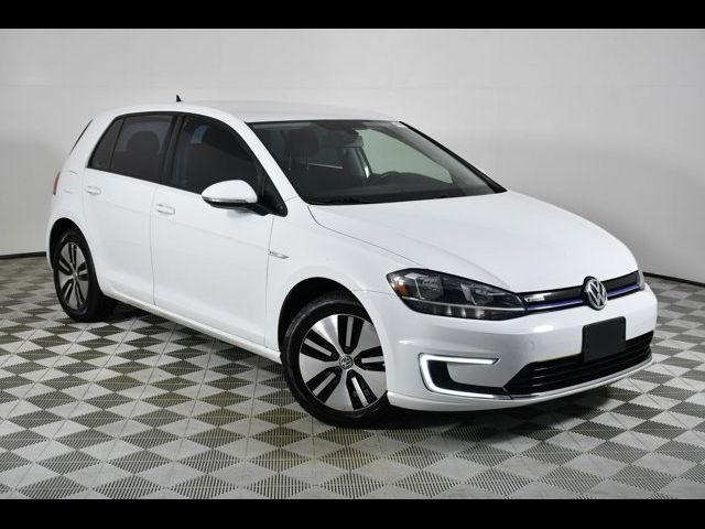 2017 Volkswagen e-Golf SE