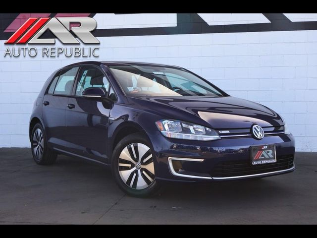 2017 Volkswagen e-Golf SE