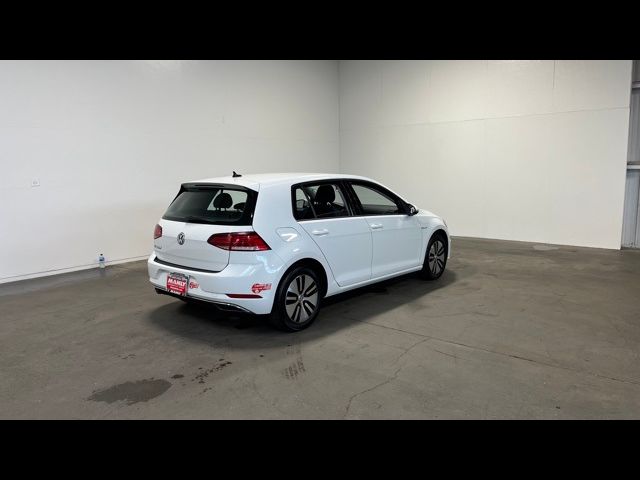 2017 Volkswagen e-Golf SE