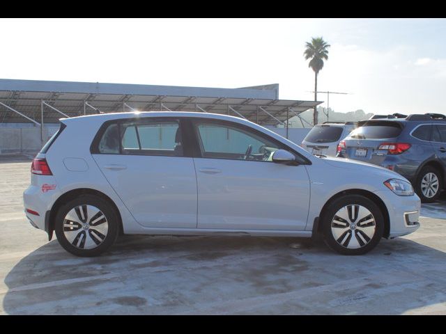 2017 Volkswagen e-Golf SE