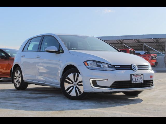 2017 Volkswagen e-Golf SE