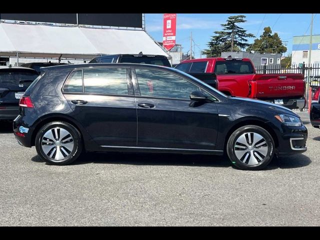 2017 Volkswagen e-Golf SE