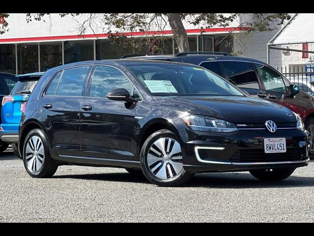 2017 Volkswagen e-Golf SE