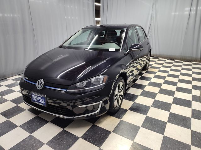 2017 Volkswagen e-Golf SE