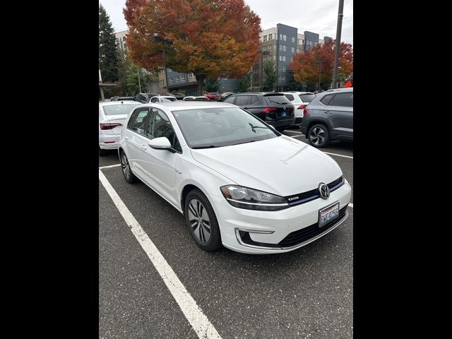 2017 Volkswagen e-Golf SE