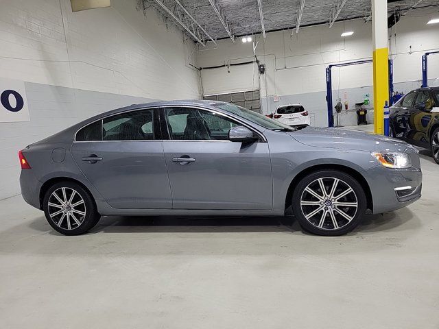 2017 Volvo S60 Inscription Platinum