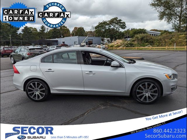 2017 Volvo S60 Inscription Platinum