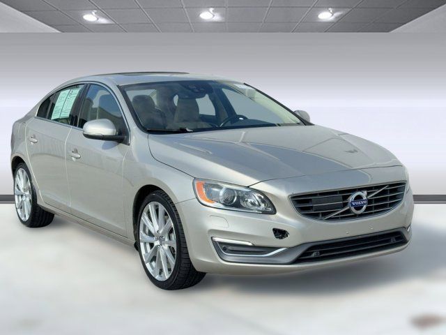 2017 Volvo S60 Inscription Platinum