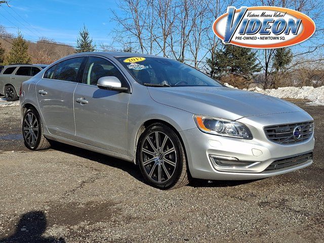 2017 Volvo S60 Inscription Platinum