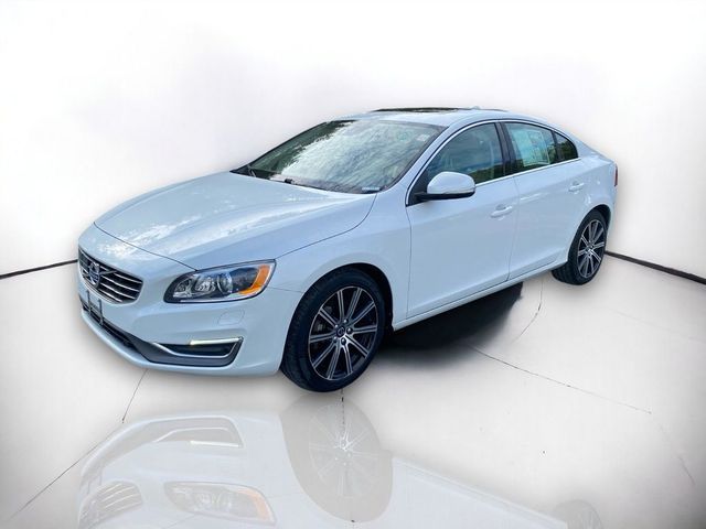 2017 Volvo S60 Inscription Platinum