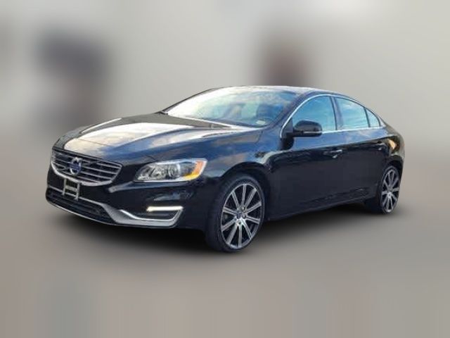 2017 Volvo S60 Inscription Platinum