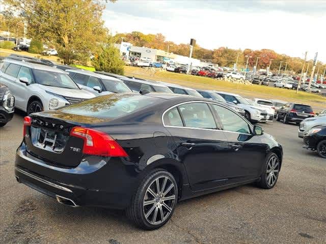 2017 Volvo S60 Inscription Platinum