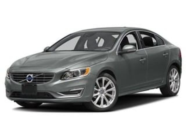 2017 Volvo S60 Inscription Platinum