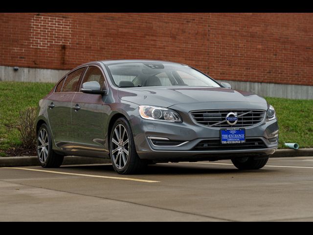 2017 Volvo S60 Inscription Platinum