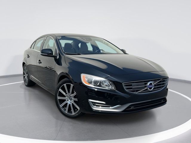 2017 Volvo S60 Inscription Platinum