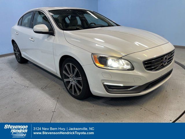 2017 Volvo S60 Inscription Platinum