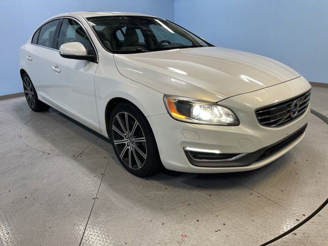 2017 Volvo S60 Inscription Platinum