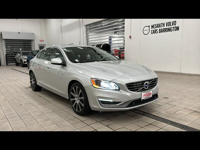 2017 Volvo S60 Inscription Platinum