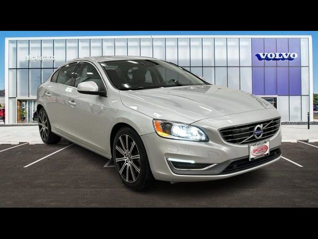 2017 Volvo S60 Inscription Platinum